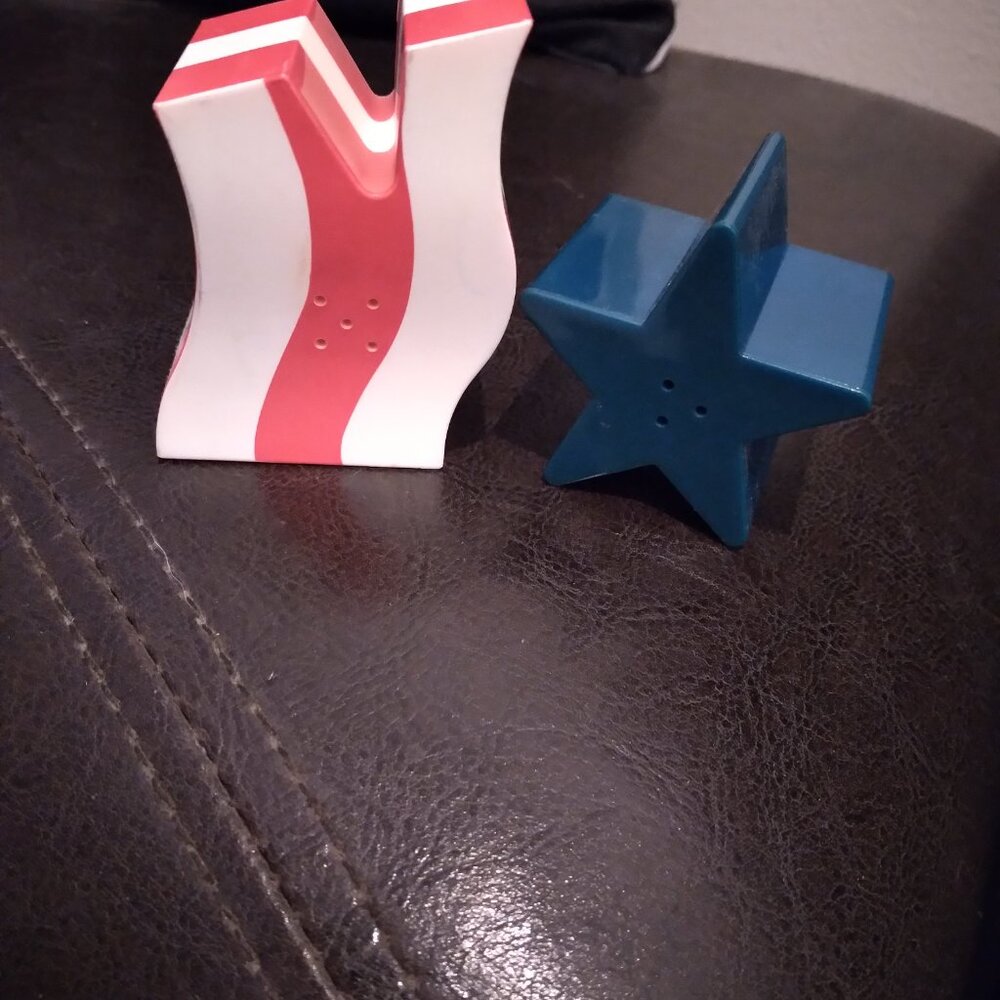 U.S.A. Red, White and Blue Bundle - salt and pepper - Picture 5 of 7